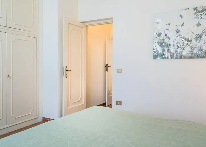 Casa Gege', For Up To 5 Guests, Shared Pool, Center Appartement